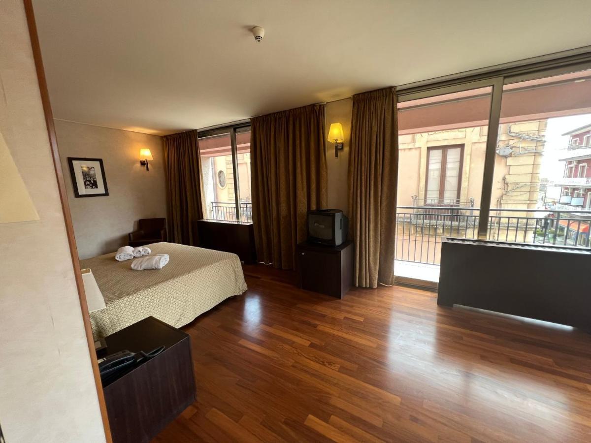 Hotel La Fenice Belpasso Exterior photo